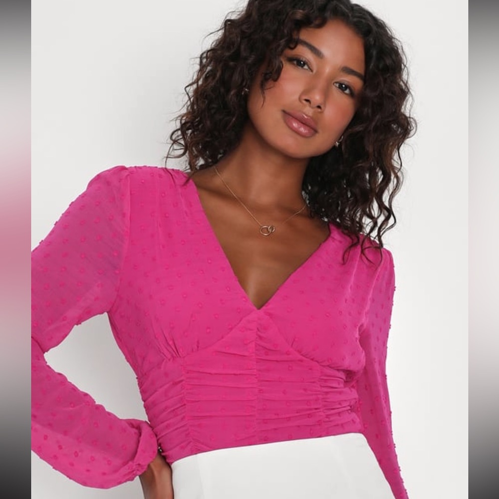 Lulu’s Small Magenta Dot Long Sleeve Blouse